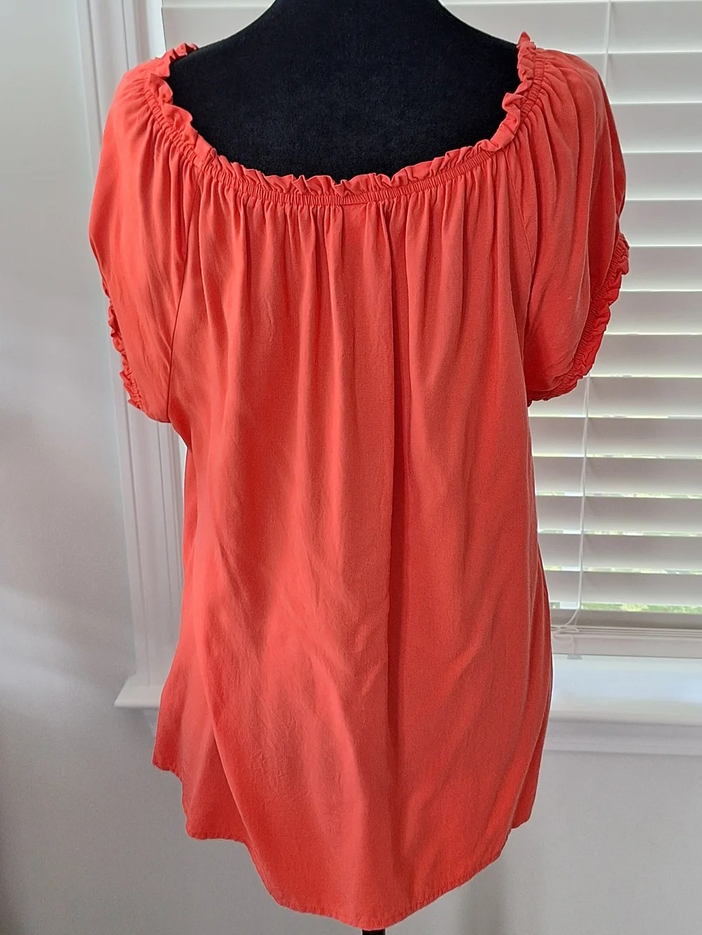 Old Navy Coral Puff-Sleeve Peasant Top